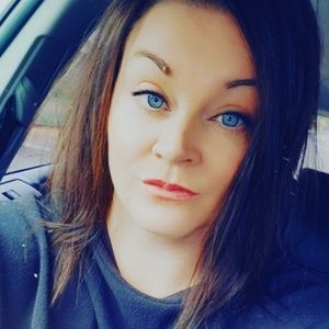 Meet your Posher, Krystle